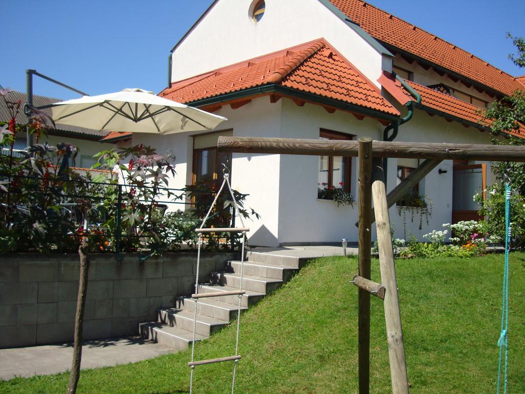 Gaestehaus Strommer Illmic Kültér fotó