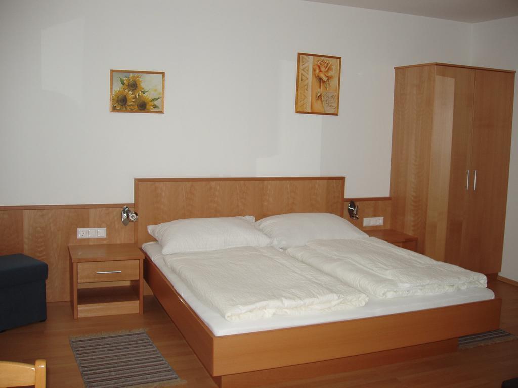 Gaestehaus Strommer Illmic Kültér fotó